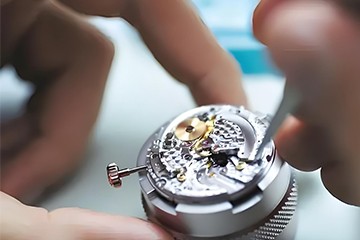 上海浪琴机械表售后清洗保养费用